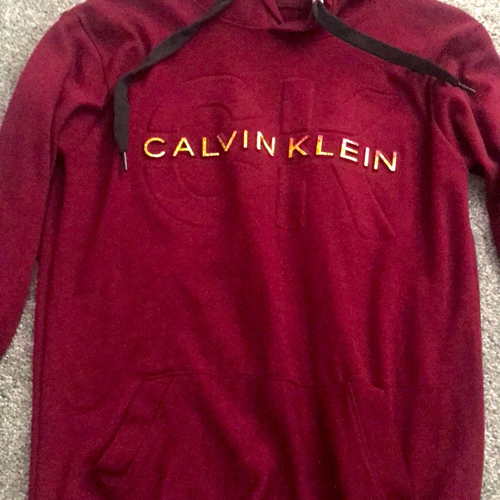 Red Calvin Clein hoodie. I got this as a gift with no tags